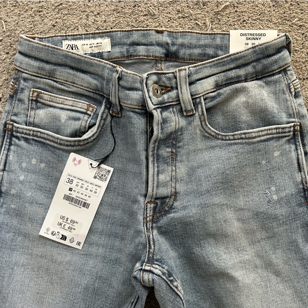COPY - Men’s Zara Jeans NWT Size 30